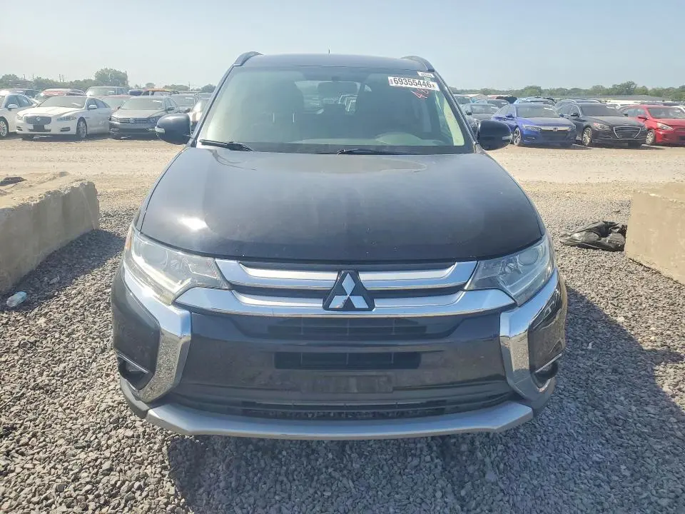 2016 MITSUBISHI OUTLANDER SE  