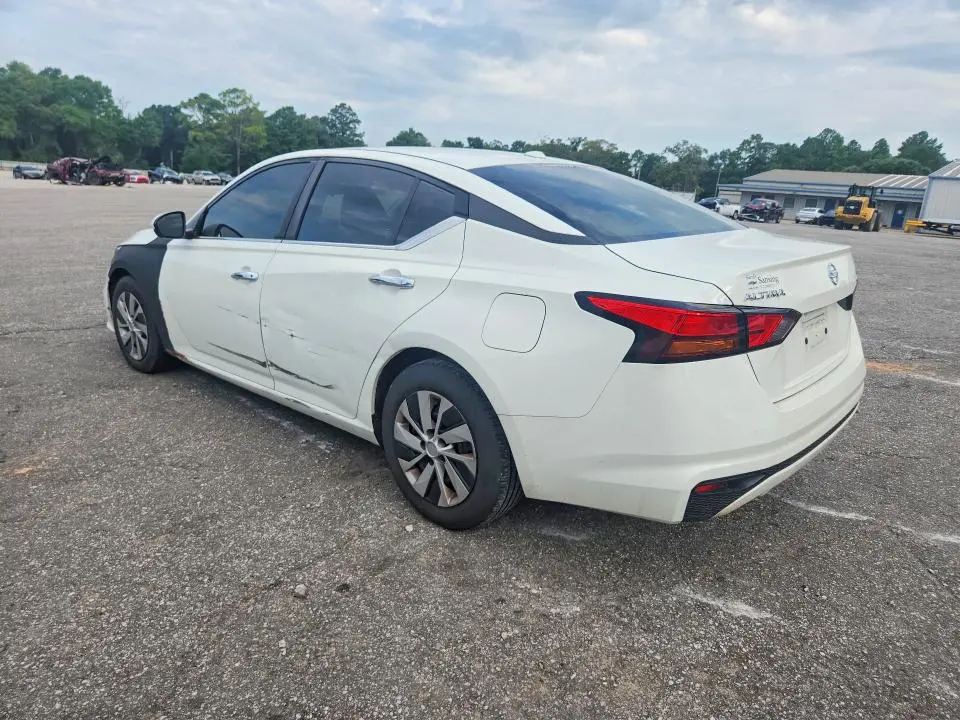2019 NISSAN ALTIMA S  