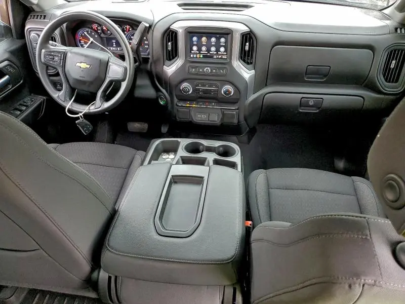 2022 CHEVROLET SILVERADO K1500 CUSTOM  