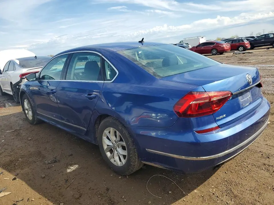 2017 VOLKSWAGEN PASSAT S  