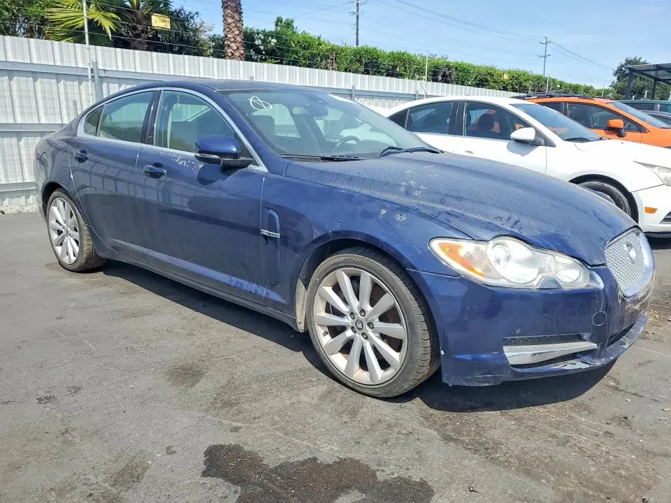 2010 JAGUAR XF PREMIUM  