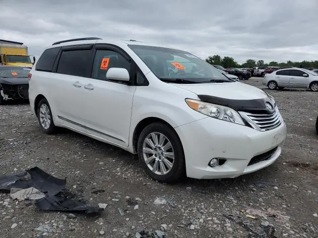 2011 TOYOTA SIENNA XLE  