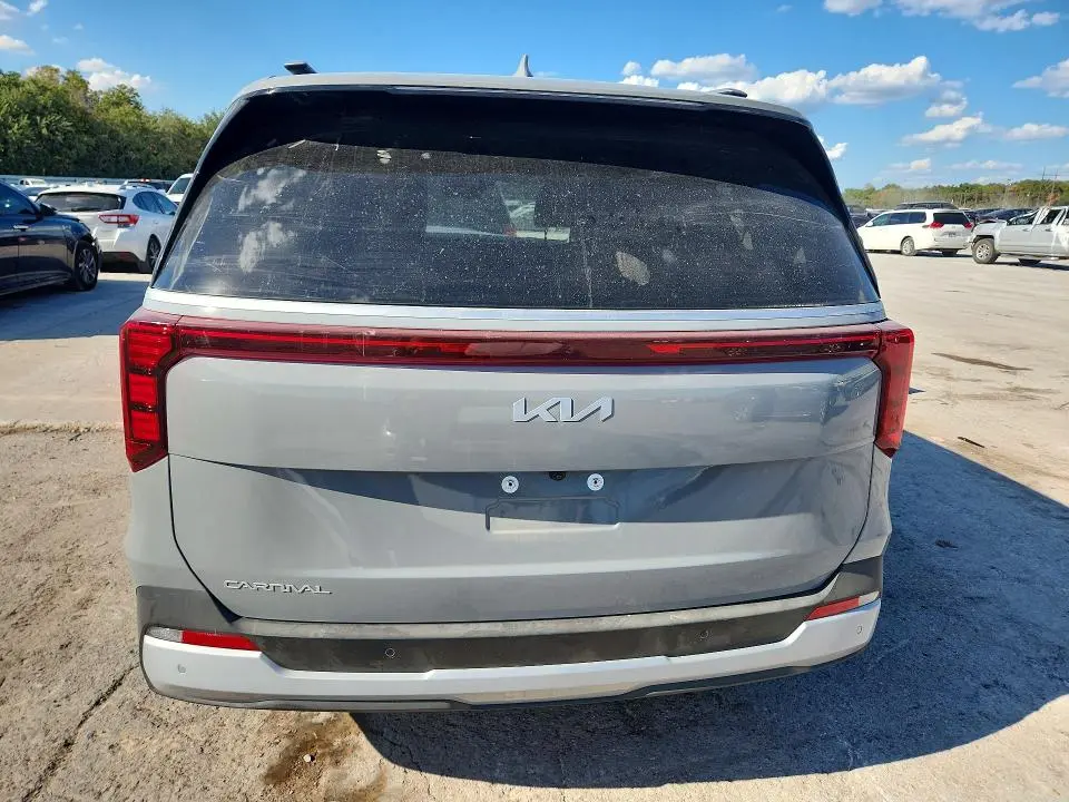 2026 KIA CARNIVAL EX  