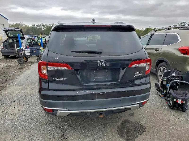 2019 HONDA PILOT TOURING  
