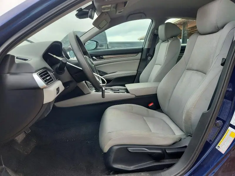 2020 HONDA ACCORD LX  