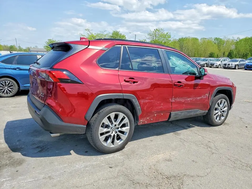 2023 TOYOTA RAV4 XLE PREMIUM  