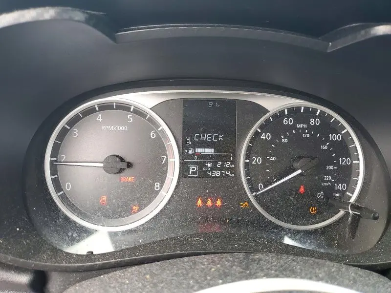 2023 NISSAN VERSA S  