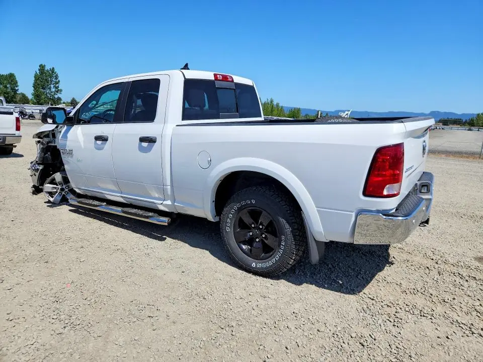 2018 RAM 1500 SLT  