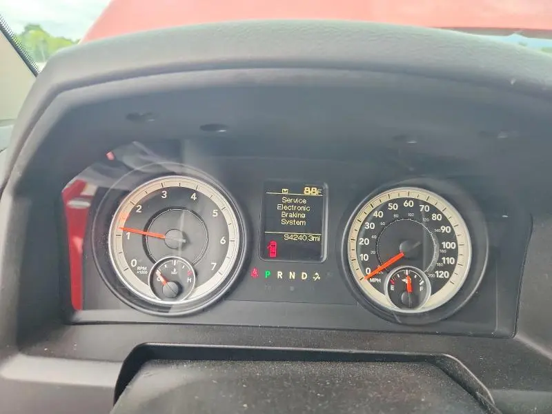 2013 RAM 1500 ST  