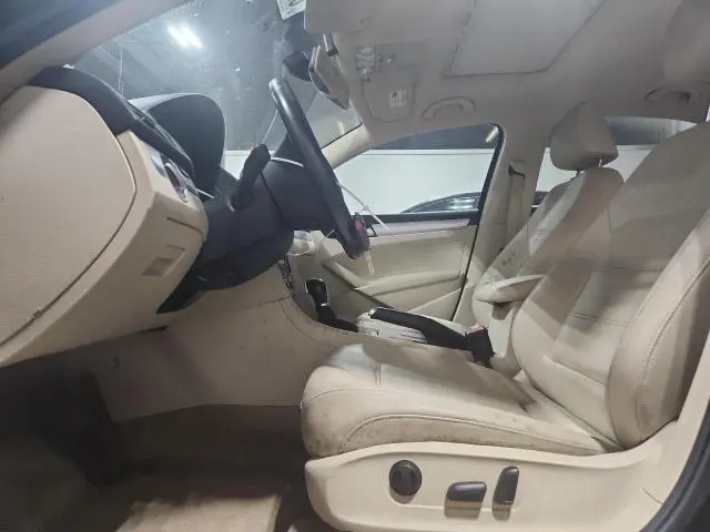 2012 VOLKSWAGEN PASSAT SE