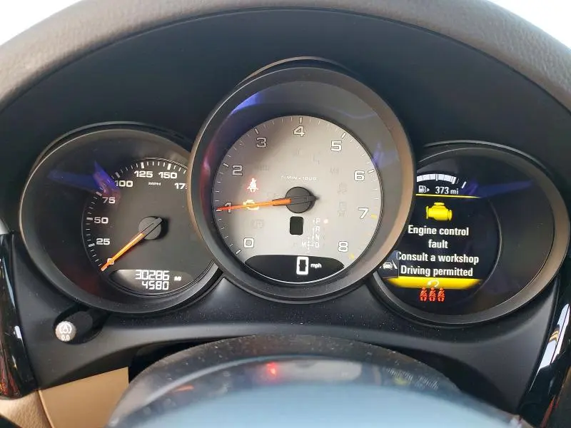 2021 PORSCHE MACAN S  