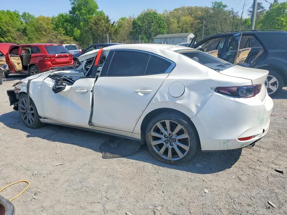 2021 MAZDA 3 SELECT  