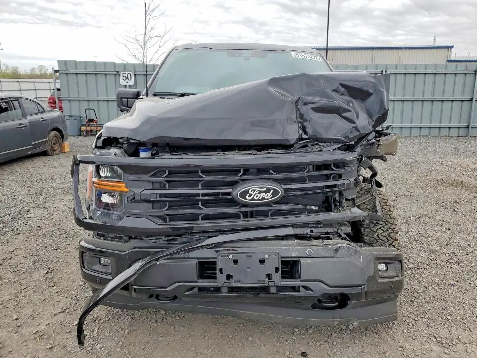 2024 FORD F150 XLT  
