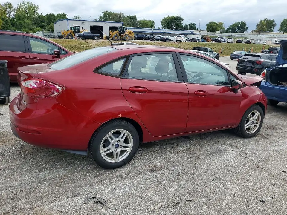 2017 FORD FIESTA SE  