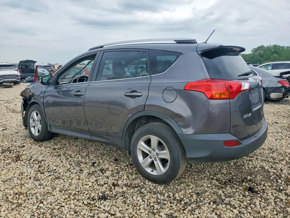 2014 TOYOTA RAV4 XLE  