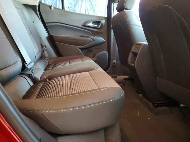 2025 CHEVROLET TRAX 1LT  
