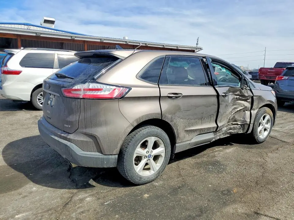2019 FORD EDGE SE  