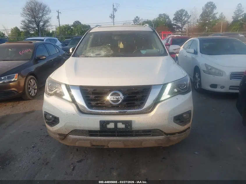 2018 NISSAN PATHFINDER SL