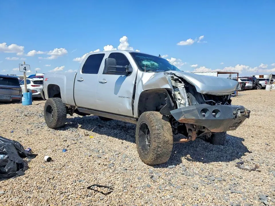 2011 CHEVROLET SILVERADO K2500 HEAVY DUTY LTZ  