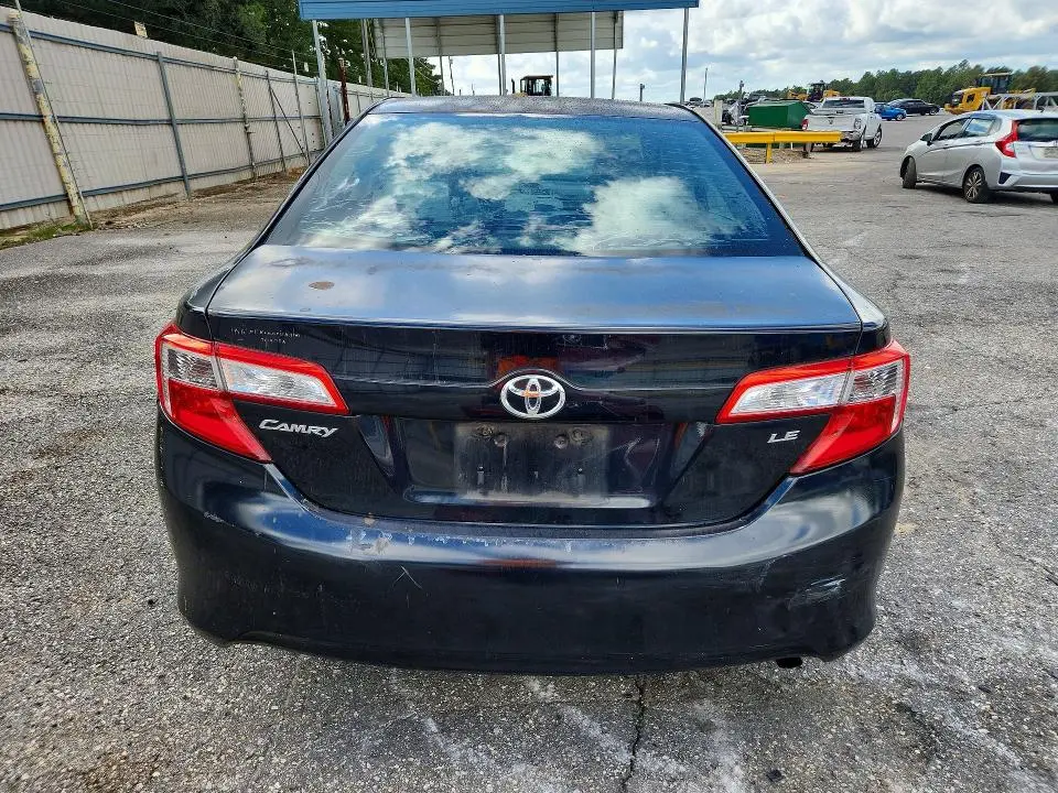 2012 TOYOTA CAMRY LE  