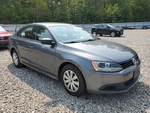 2011 VOLKSWAGEN JETTA BASE  