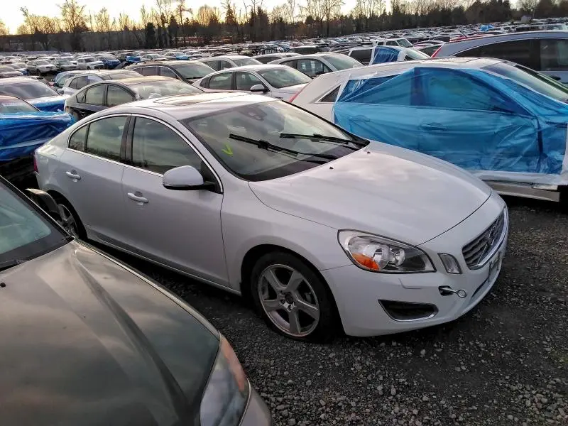 2012 VOLVO S60 T5  