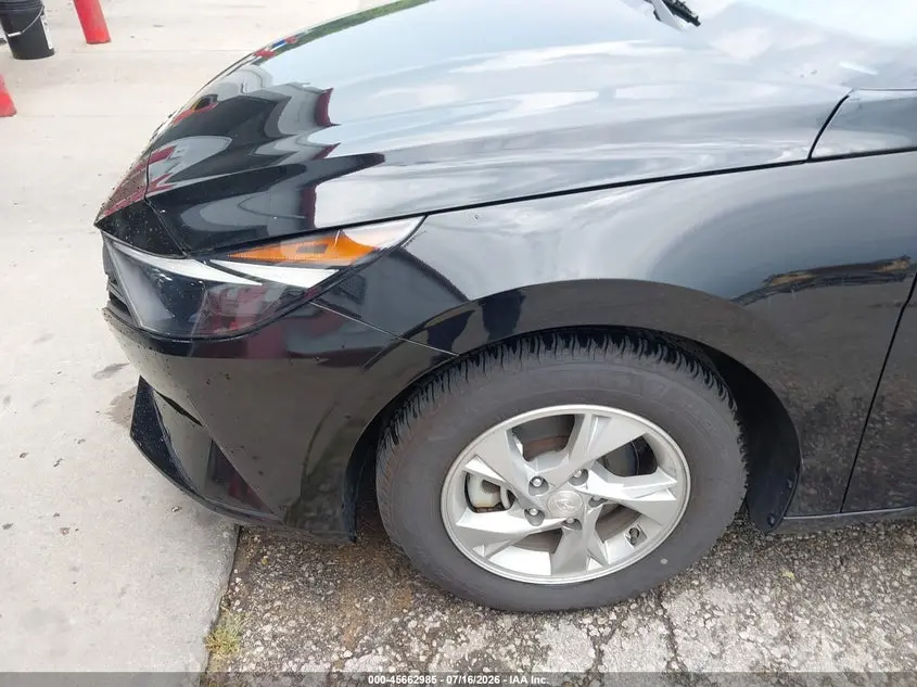 2023 HYUNDAI ELANTRA SE