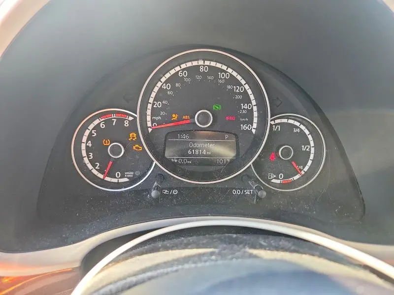 2015 VOLKSWAGEN BEETLE 1.8T  