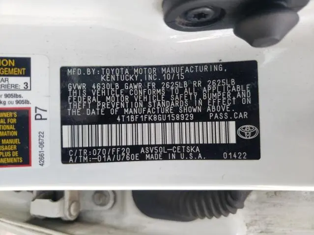 2016 TOYOTA CAMRY LE  