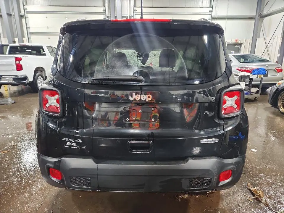 2020 JEEP RENEGADE LATITUDE  