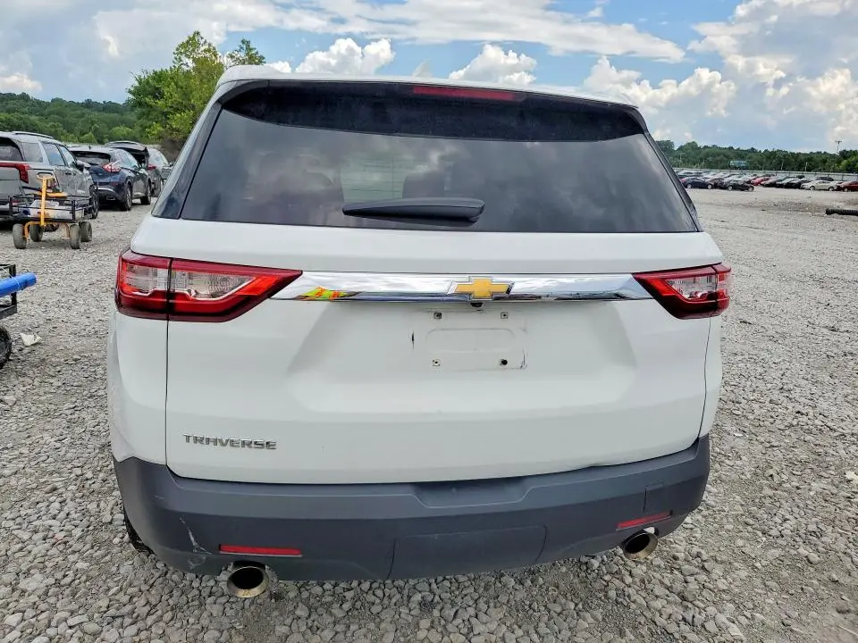 2018 CHEVROLET TRAVERSE LS  