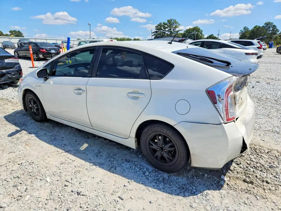 2015 TOYOTA PRIUS TWO  
