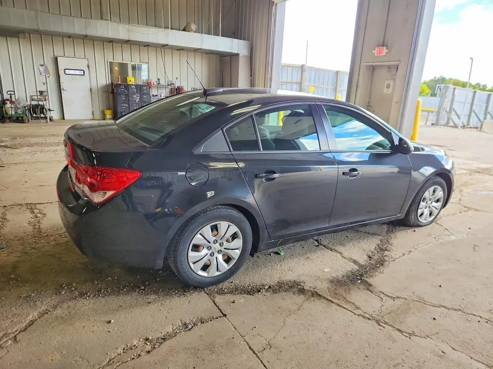 2015 CHEVROLET CRUZE LS  