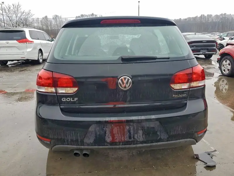 2013 VOLKSWAGEN GOLF   