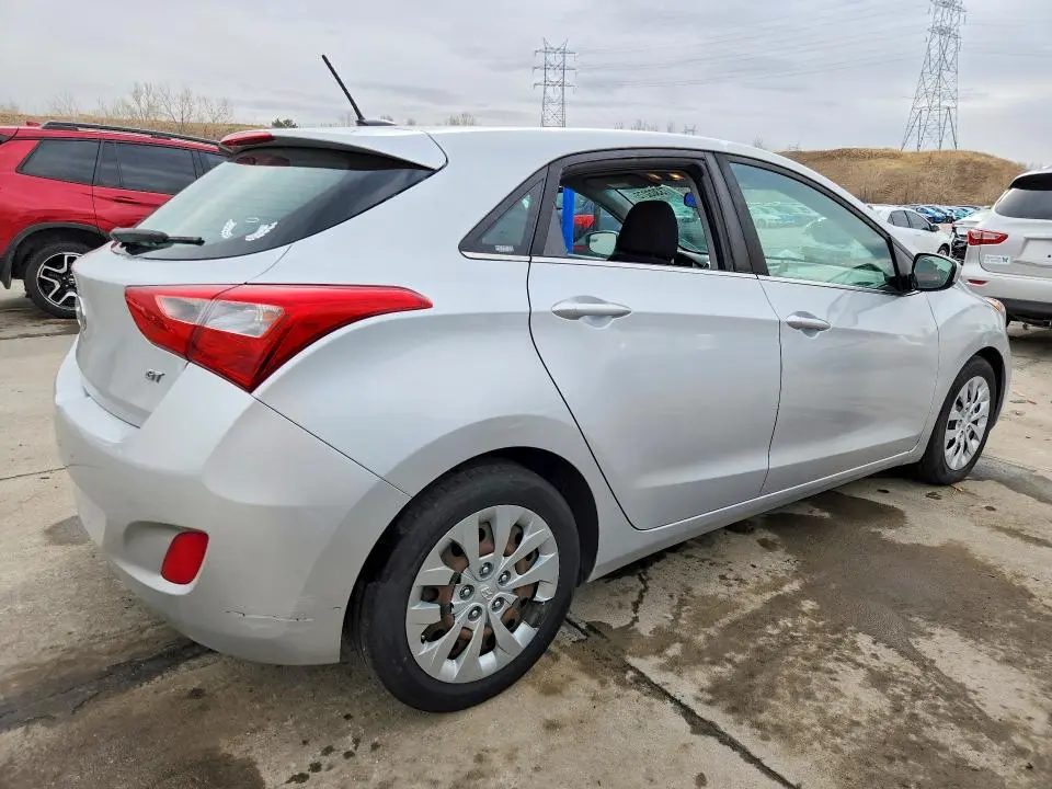 2017 HYUNDAI ELANTRA GT   