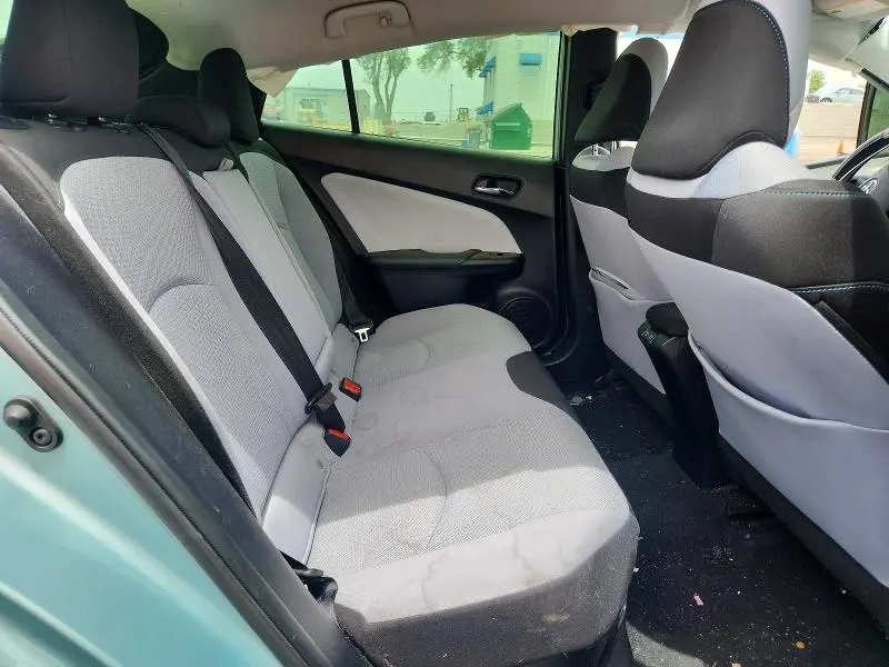 2020 TOYOTA PRIUS LE AWD-E  