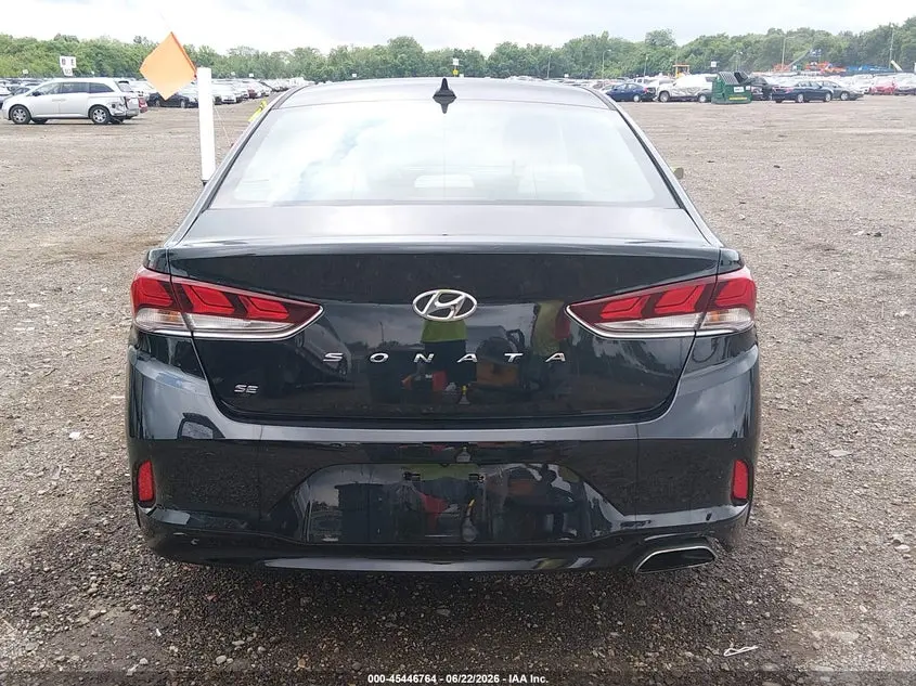 2018 HYUNDAI SONATA SE