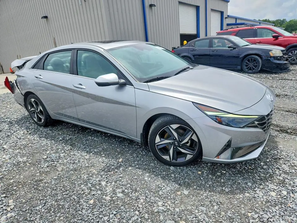 2022 HYUNDAI ELANTRA LIMITED  
