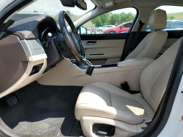 2018 JAGUAR XF PREMIUM  