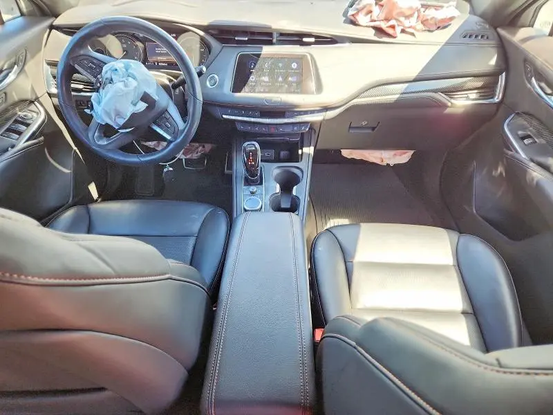 2021 CADILLAC XT4 SPORT  