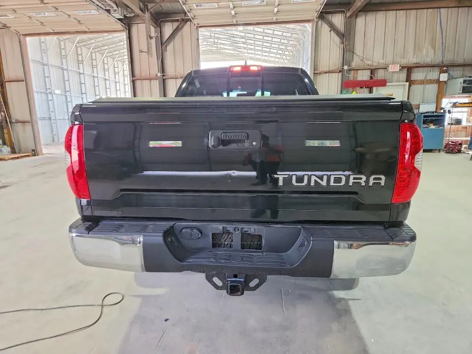 2020 TOYOTA TUNDRA SR5  