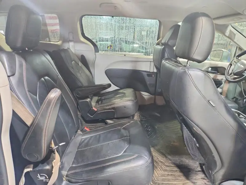 2017 CHRYSLER PACIFICA TOURING L  