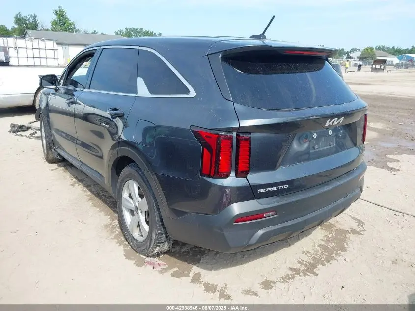 2023 KIA SORENTO LX