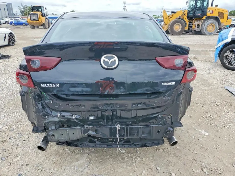 2021 MAZDA 3   
