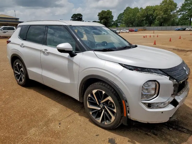 2023 MITSUBISHI OUTLANDER SEL  