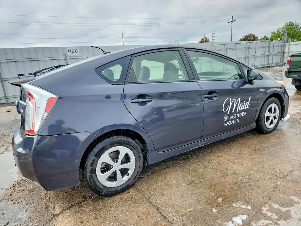 2012 TOYOTA PRIUS THREE  