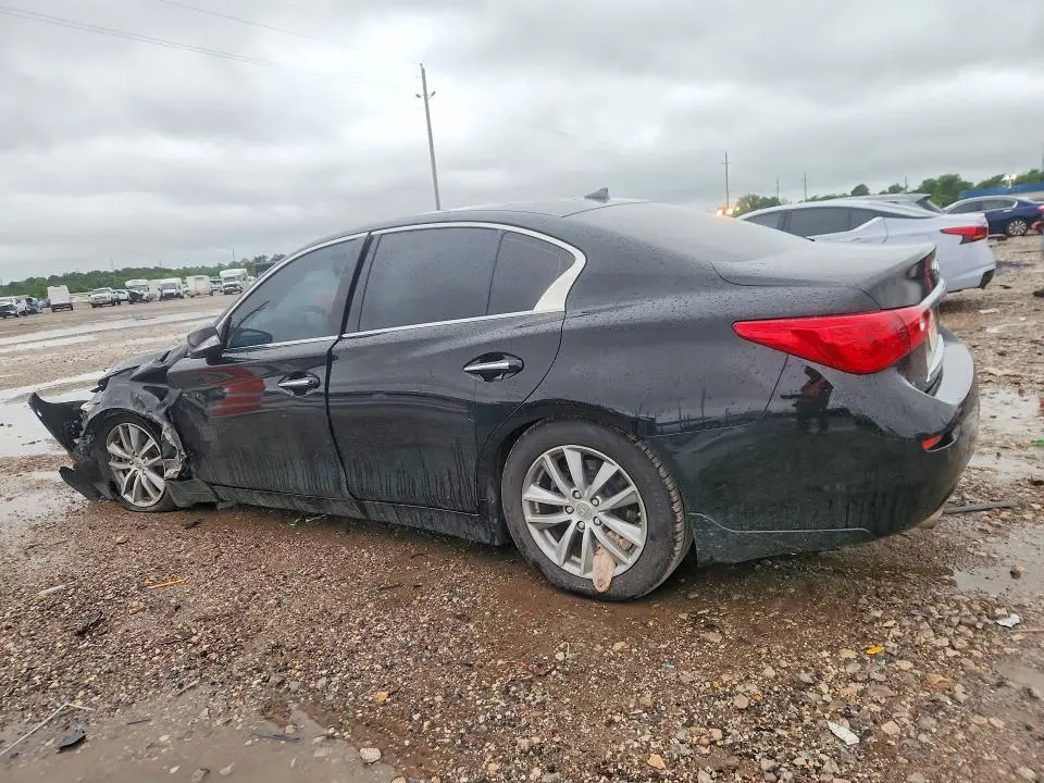 2015 INFINITI Q50   