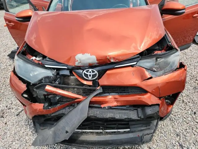 2016 TOYOTA RAV4 XLE  