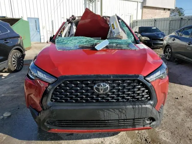 2024 TOYOTA COROLLA CROSS LE  