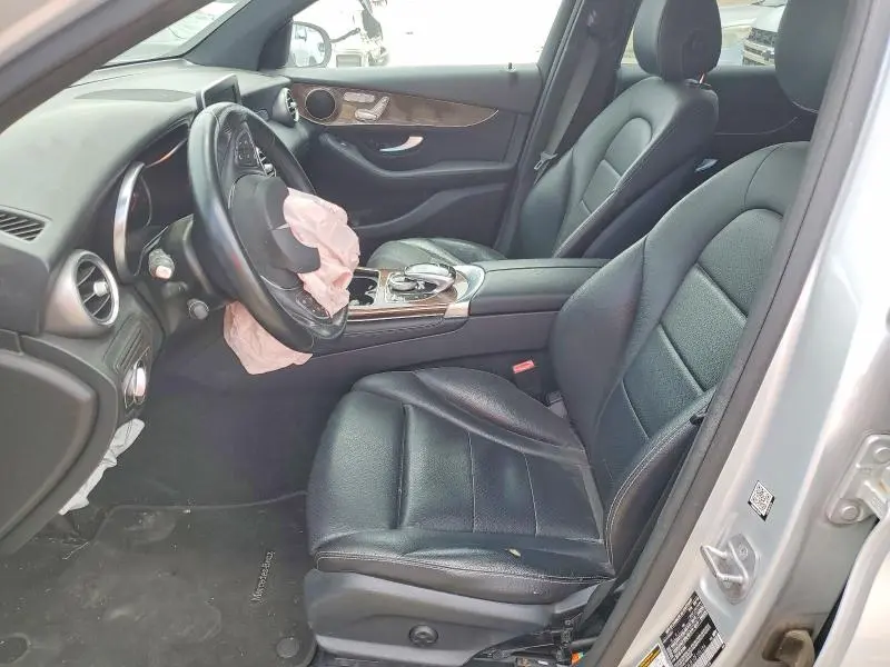 2016 MERCEDES-BENZ GLC 300  